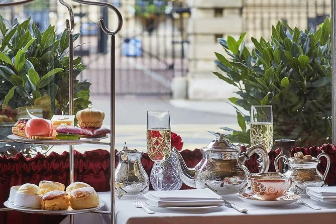 Afternoon Tea im The Rubens at the Palace